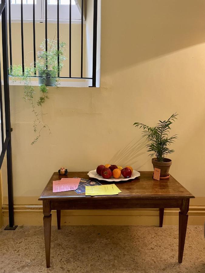 4 Balconi Rooms- Dimora Arditi B&B Lecce Exteriör bild