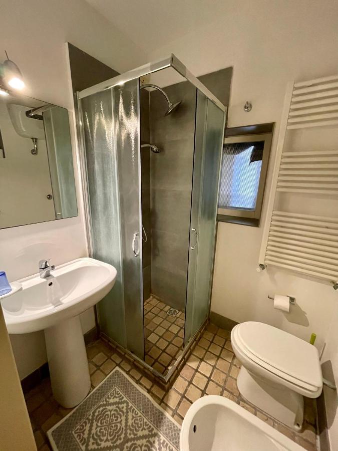 4 Balconi Rooms- Dimora Arditi B&B Lecce Exteriör bild