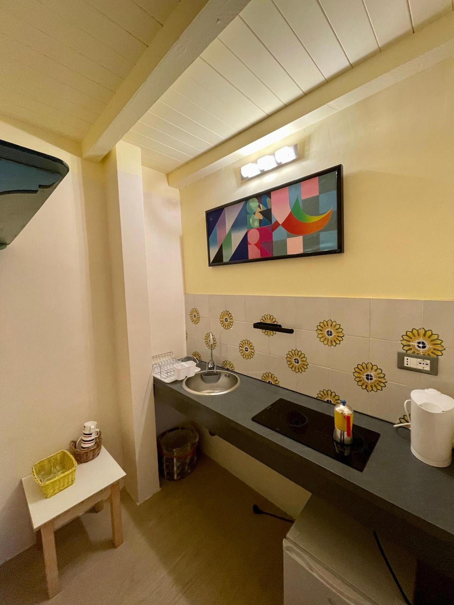 4 Balconi Rooms- Dimora Arditi B&B Lecce Exteriör bild